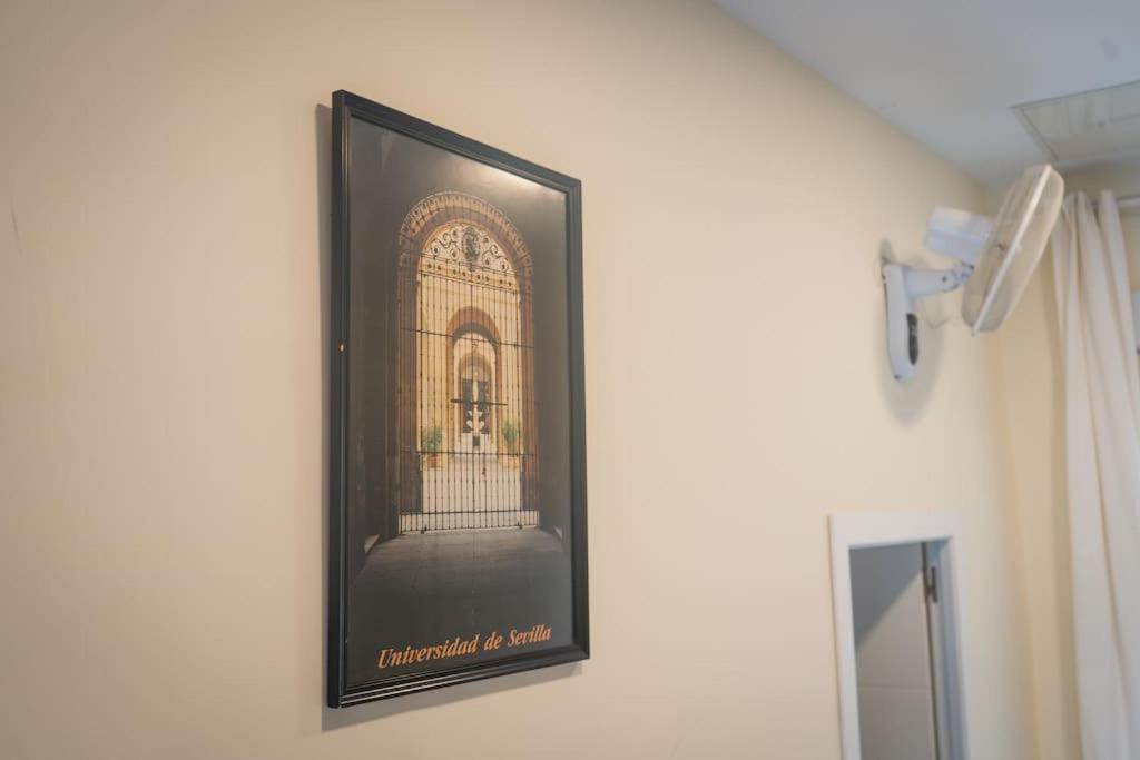 Estudio A Estrenar En Sta Clara Sevilla Buitenkant foto
